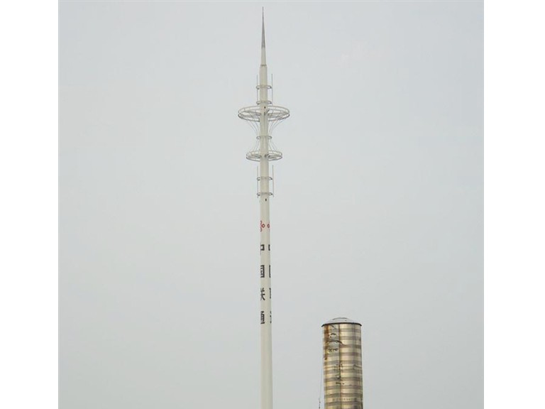 Twin wheeled landscape tower